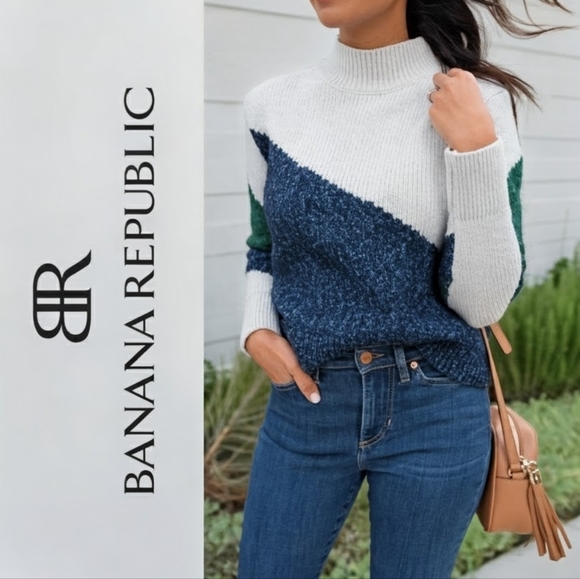 Banana Republic Sweaters - Banana Republic Metallic Color-Block Cropped Sweater, Wool / Cotton / Alpaca